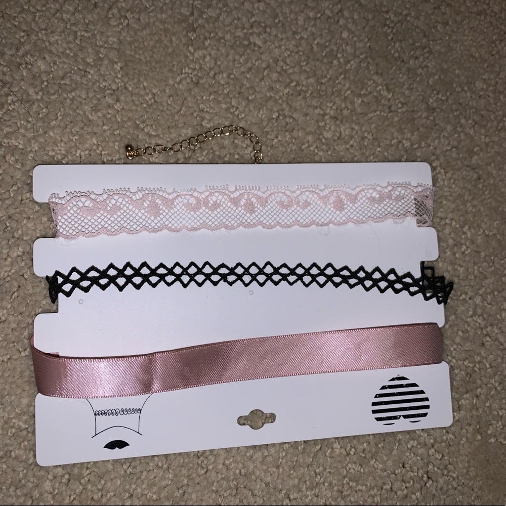 3 set of necklace chokers!!